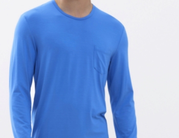 Man modeling blue long-sleeved shirt